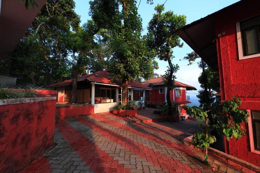 Wanders In Travel Company Hotel Madikeri Kültér fotó