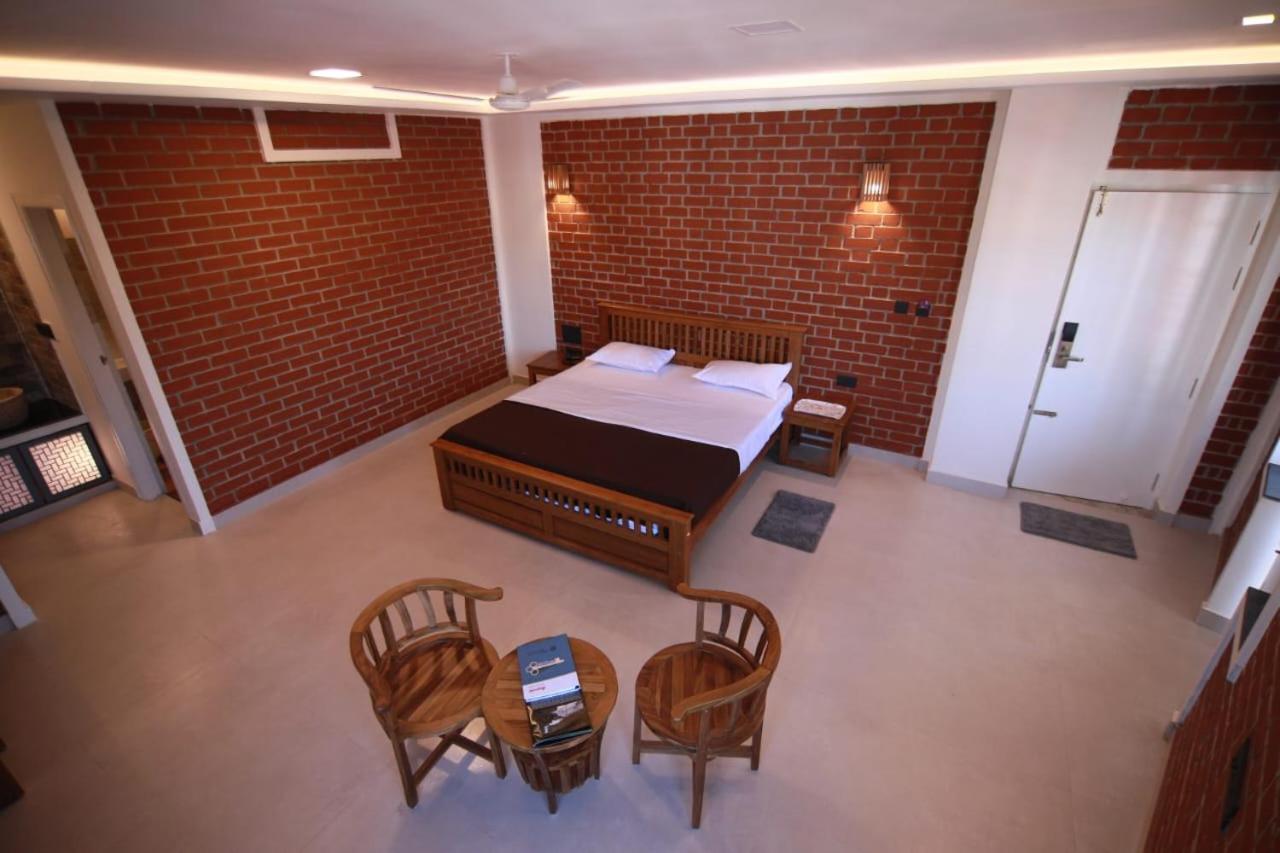 Wanders In Travel Company Hotel Madikeri Kültér fotó