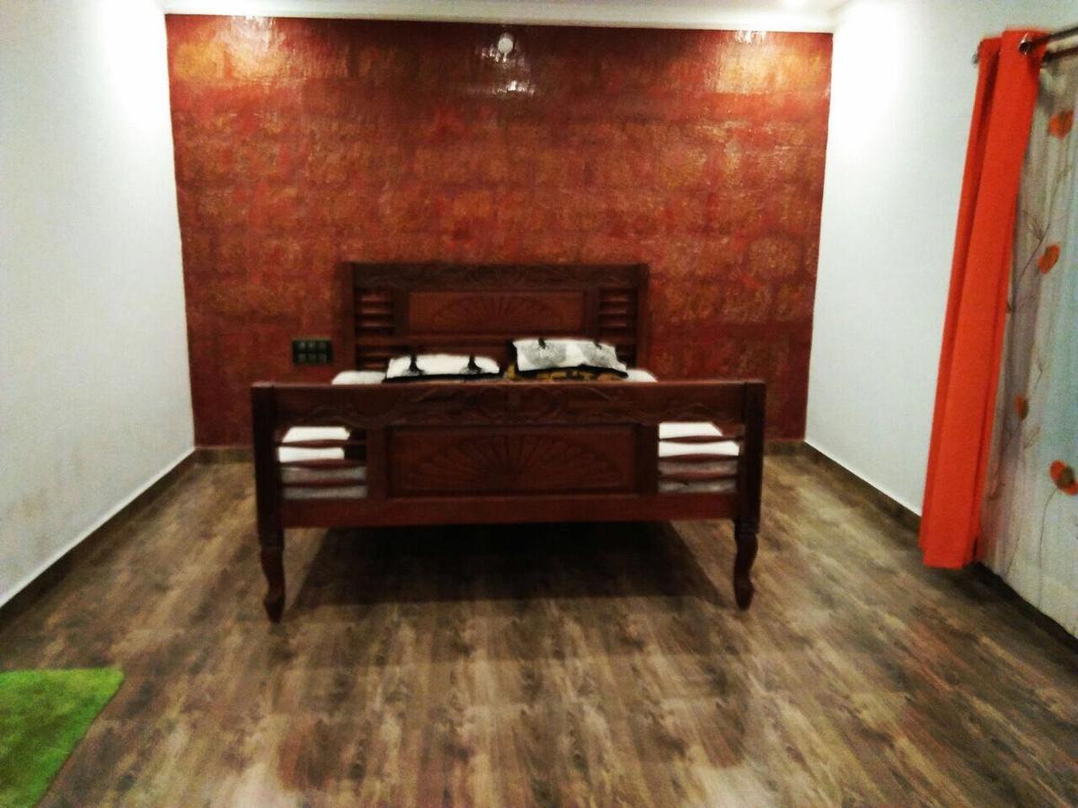 Wanders In Travel Company Hotel Madikeri Kültér fotó