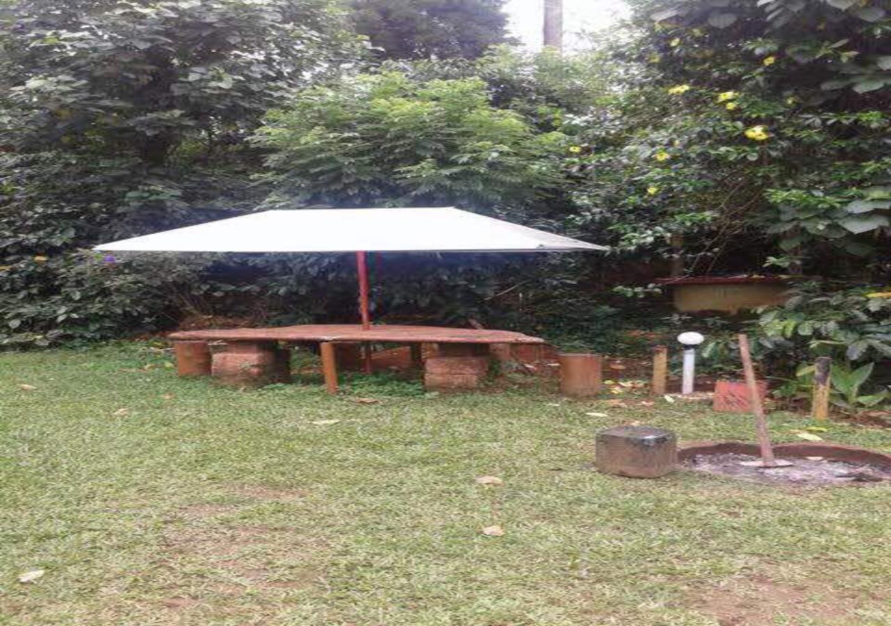 Wanders In Travel Company Hotel Madikeri Kültér fotó