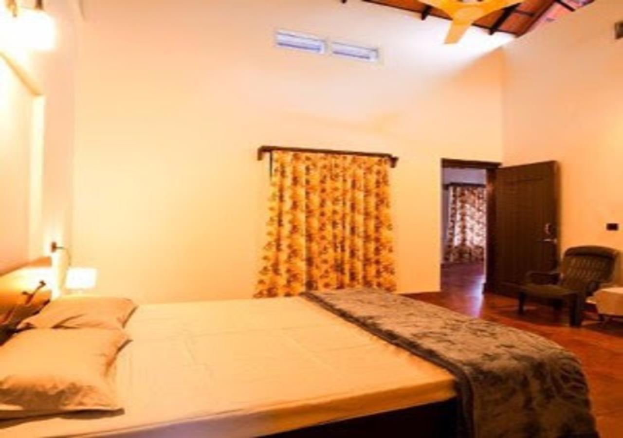 Wanders In Travel Company Hotel Madikeri Kültér fotó